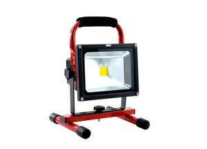 Akku-LED Arbeitsleuchte mit robustem Design und verschiedenen Helligkeitsstufen.