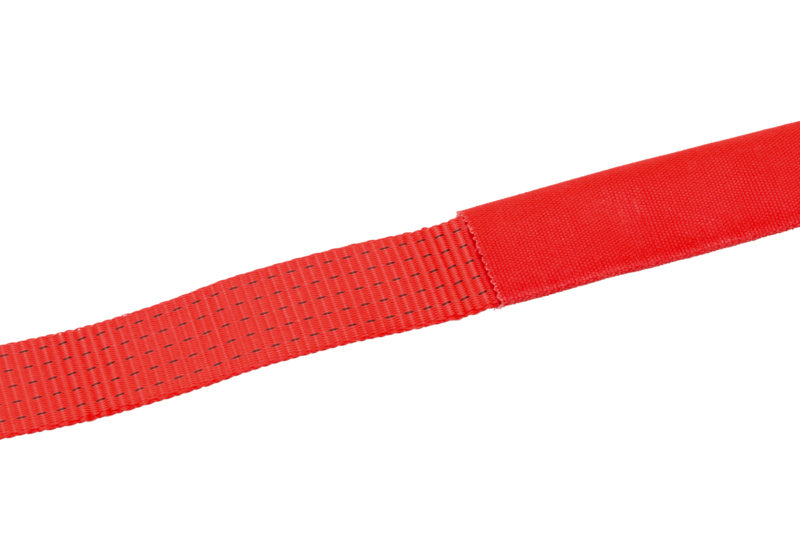 Roter Abrieb- und Scheuerschutz in 5 Meter Länge, ideal für Schutzanwendungen.