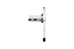Aluminiumleiter FUVERL-F.TRAVLEI-ALU mit rutschfesten Fußpolstern und leichtem Design.
