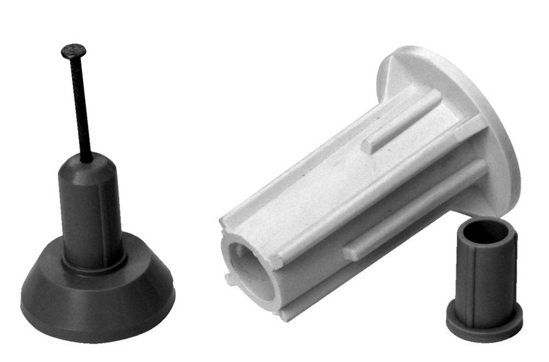 Dreiteiliges Schalungsbau-Zubehörset aus robustem Material für präzises Handwerken.