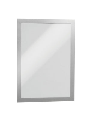 Transparenter Dokumentenhalter DOKUHALT-SK-A4 für A4-Dokumente mit robuster Schutzfront.