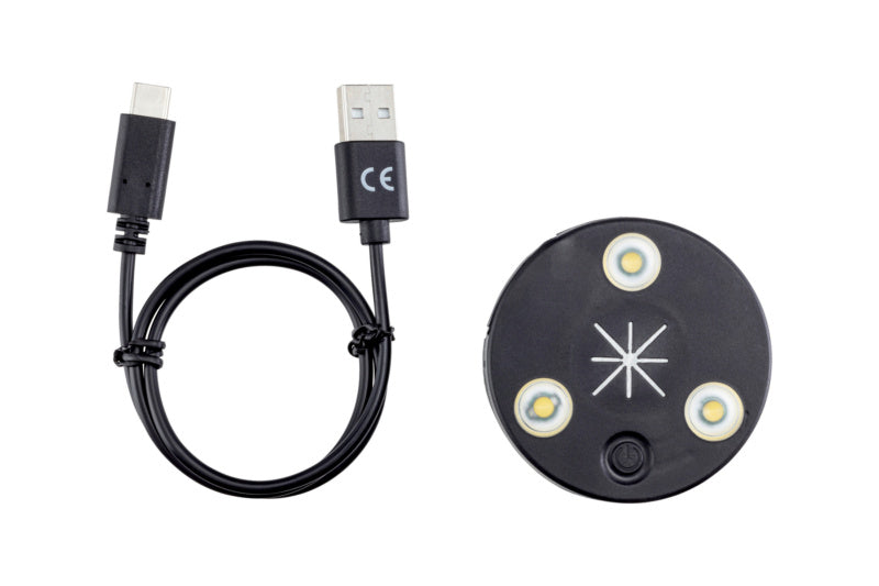 Kompakte Akku-LED-Arbeitsleuchte mit verstellbaren Helligkeitsstufen und Magnetbefestigung.