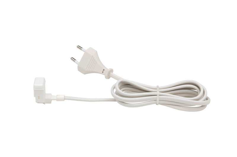 Schlanke Netzanschlussleuchte Slimlight SL2-1800 mit neutralweißem LED-Licht und modernem Design.