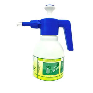 Blauer Drucksprüher Quick Tric mit 1,5L Fassungsvermögen und ergonomischem Design.