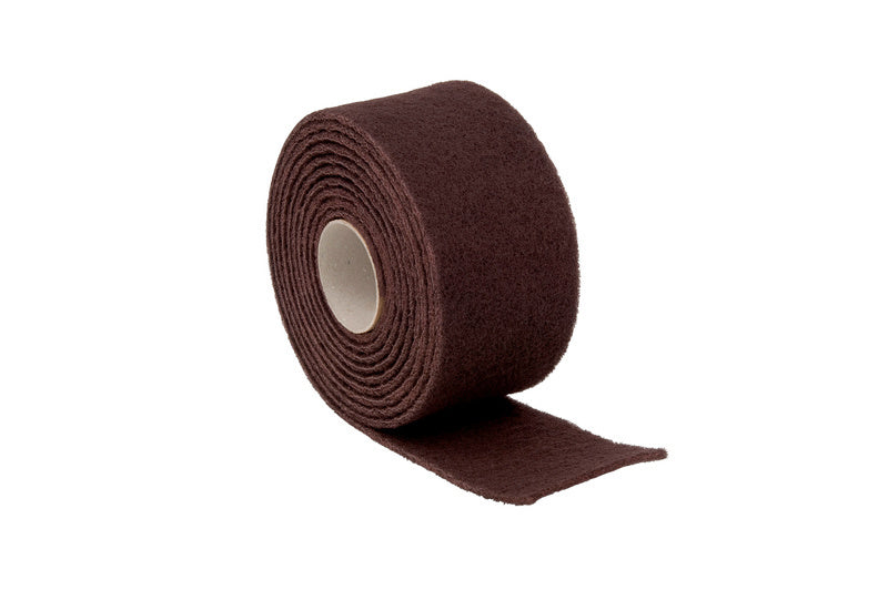 Schleifvlies Rolle SHLFVLI mit feinkörniger Struktur, 100 mm breit und 25 m lang.