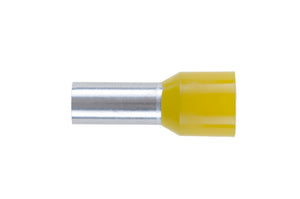 Isolierte Aderendhülse DIN46228 aus Kupfer mit robuster Isolierung für sichere Kabelverbindungen.