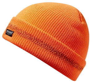 Orange Strickmütze mit Kapuze aus weicher, elastischer Baumwollmischung für kaltes Wetter.