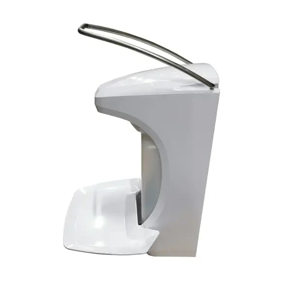 Weißer Seifen- und Desinfektionsmittelspender mit Metallbügel.