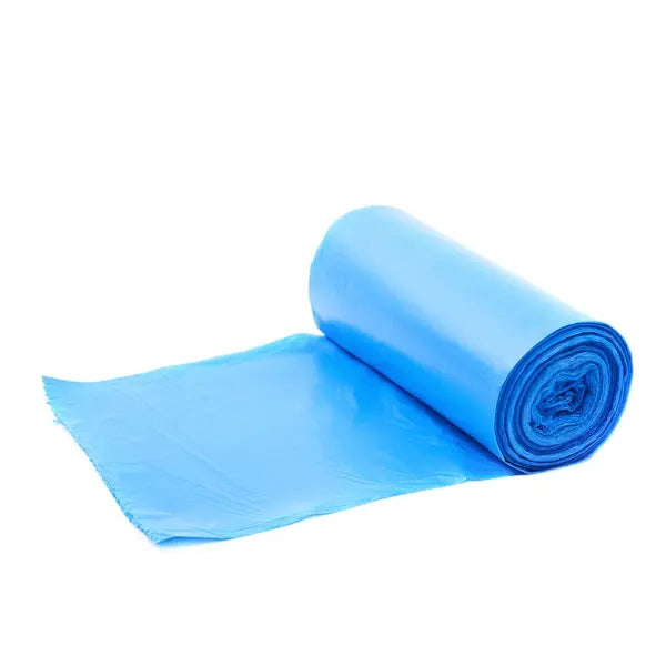 Eine Rolle mit 25 blauen 120L LDPE Müllsäcken.