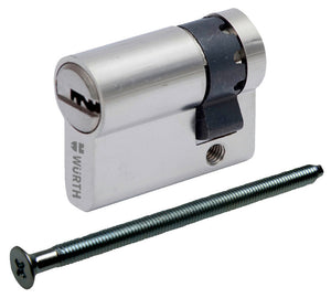 Robuste Schließanlage mit Halbzylinder, geeignet für Wohn- und Gewerberäume, einfach zu montieren.