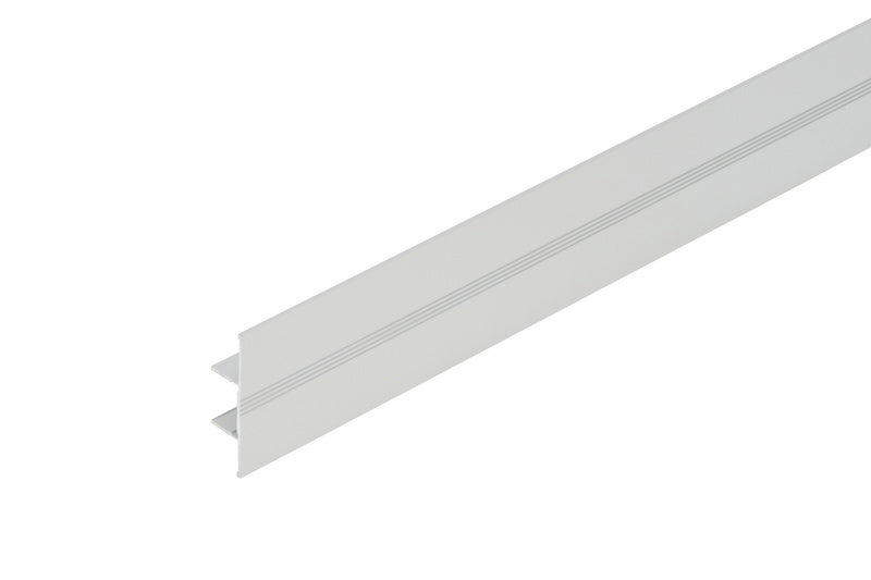 Aluminium-Profil CLIPBLND in Rot, 3,5 Meter lang, für vielseitige Anwendungen und einfache Montage.