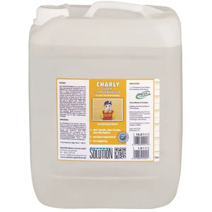 10-liter canister of Charly Superteppichreiniger for deep carpet cleaning.