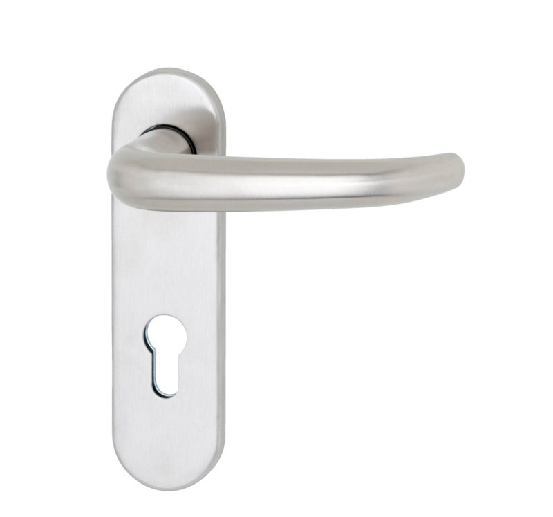 Türdrücker aus Edelstahl mit satinierter Oberfläche und ergonomischem Design für Objektbereiche.