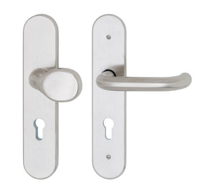 Edelstahl-Schutzbeschlag SBS-A2-S502 mit robustem Design und korrosionsbeständiger Oberfläche.