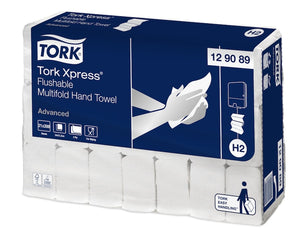 Tork Advanced Xpress Handtuchpapier in Weiß, 25,5x21,2 cm, 2-lagig, 21x200 Stück pro Packung.