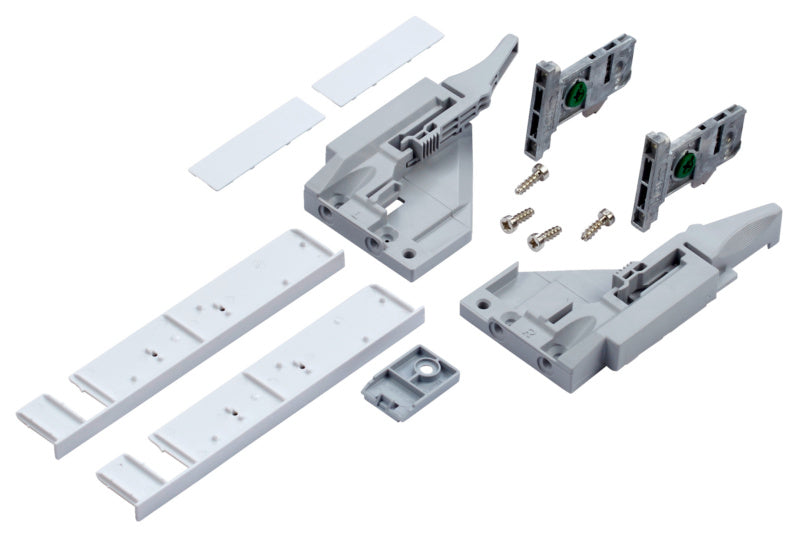 Weißes Zargensystem-Vionaro Zubehörset mit Verbindungselementen und Blenden für Inneneinrichtung.