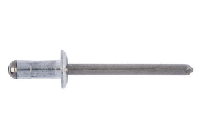 Flachkopf-Blindniet aus Aluminium und Edelstahl mit korrosionsbeständigem Design.