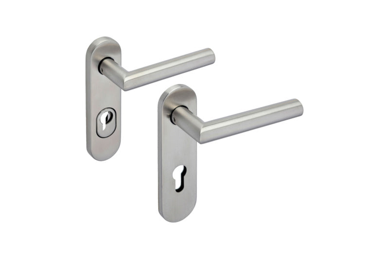 Edelstahl-Schutzbeschlag mit korrosionsbeständiger Beschichtung und handlichem Design.