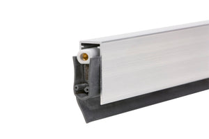 Automatische Türabdichtung TRABDI-AT42 mit einer Länge von 835 mm für rechte und linke Türen.