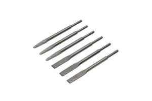 Set mit verschiedenen Meißeln in Aufbewahrungsbox für Holz, Stein, Metall und Kunststoff.