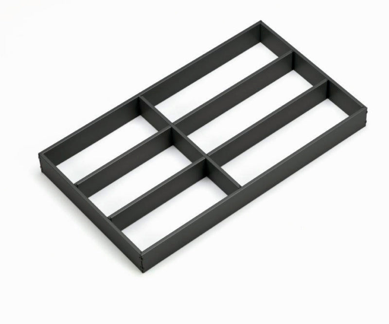 Modulares Organisationssystem Tavinea Vionaro/DWD mit robusten Aufbewahrungslösungen.