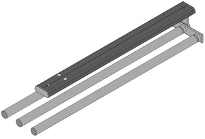 Schrankausstattung für Badezimmer mit praktischen Fächern und Halterungen aus robustem Material.