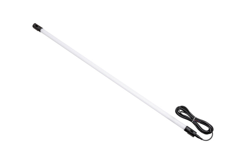 LED-Langfeldleuchte 80 cm mit 6 m Kabel, 230V, minimalistisches Design, energiesparend.