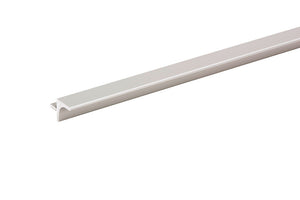Aluminium Möbel-Griffleiste GRF MULDE mit ergonomischer Form und matter Oberfläche.