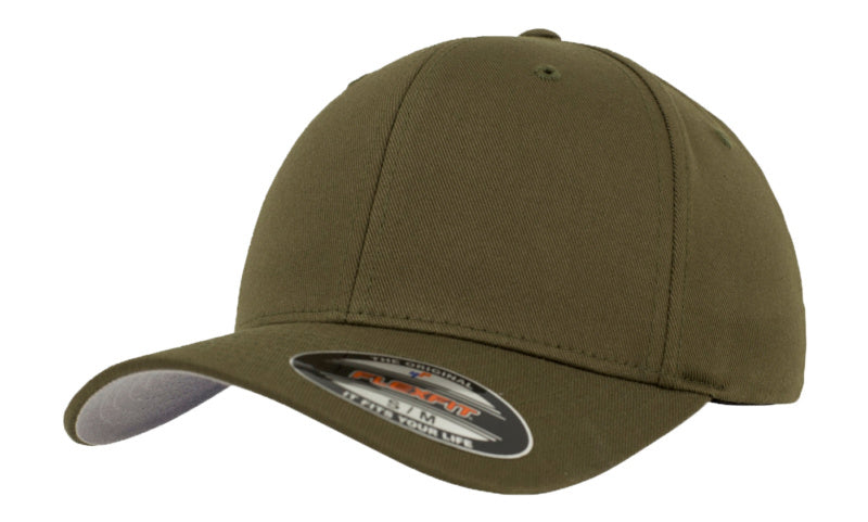 Schwarze Baseballkappe mit verstellbarem Verschluss und atmungsaktivem Material, einteilig.