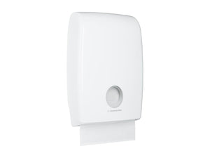 Weißer Kunststoff Handtuchspender von Kimberly-Clark mit auslaufendem Papier.