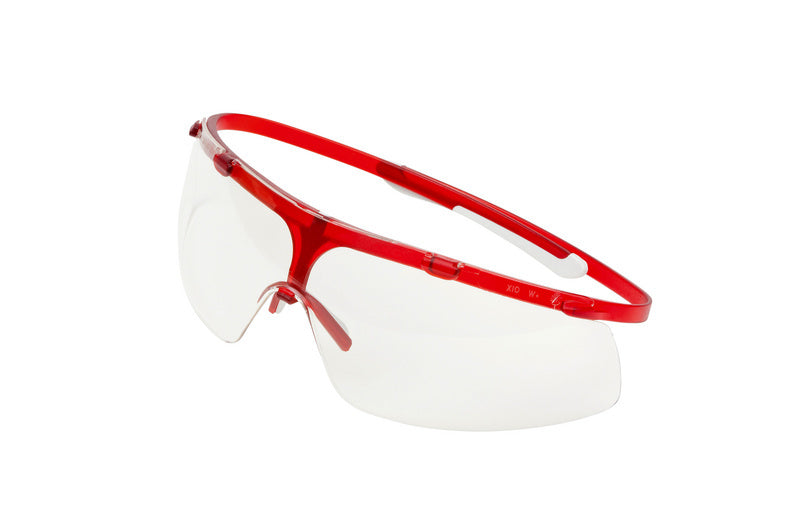 Transparente Schutzbrille mit ergonomischem Design und verstellbaren Bügeln für optimalen Tragekomfort.