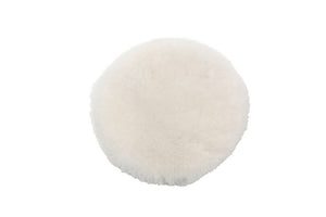 Runde Polierhaube aus 100% natürlichem Lammfell mit Klettverschluss und 180 mm Durchmesser.