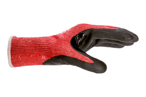 Schnittschutzhandschuh in Größe GR7, atmungsaktiv mit rutschfester Oberfläche für sicheren Halt.