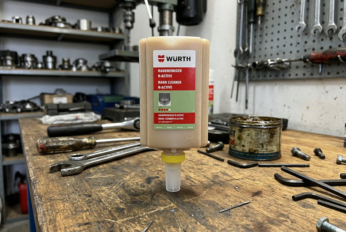 Würth Handreiniger HNDREINIG-(N-ACTIVE) – Hautneutraler Handreiniger 1Sie kennen das Problem: Nach einem langen Arbeitstag sind Ihre Hände voller hartnäckiger Verschmutzungen wie Schmierstoffe, Farbe oder Harze. Das ständige Reinigen kArbeitsschutzWürth HandreinigerMarktplatz24