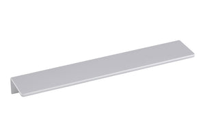 Möbelgriff "GRF-DESIGN" in neutraler Farbe mit modernem, ergonomischem Design für einfache Handhabung.