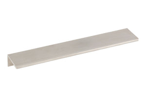 Möbelgriff "GRF-DESIGN" in neutraler Farbe mit modernem, zeitlosem Design und ergonomischer Form.