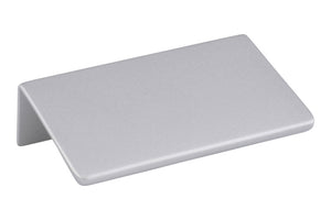 Moderner Möbelgriff GRF-DESIGN aus robustem Material mit schlichtem, zeitlosem Design.