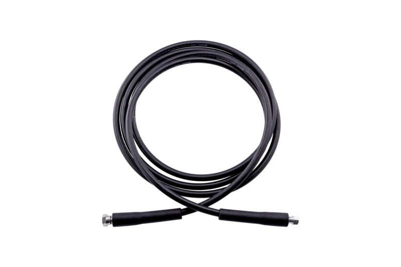 Flexibler 4-Meter-Schlauch für Sprühpistole, geeignet für Kontaktklebstoffe, robust und langlebig.