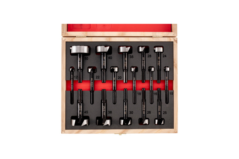 Set von Forstnerbohrern in verschiedenen Größen, ideal für präzises Bohren in Holz.
