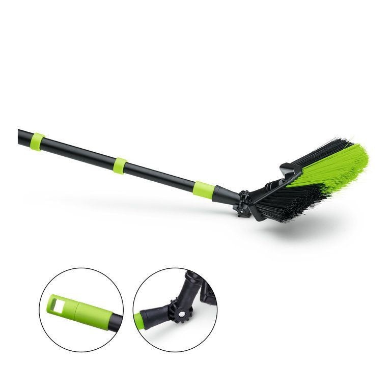 Dreiecksbesen mit verstellbarem Teleskopstiel und grünen Akzenten.