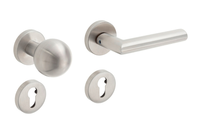 Edelstahl-Türdrücker TD-A2-A133-ROS mit mattschimmernder Oberfläche und ergonomischem Design.