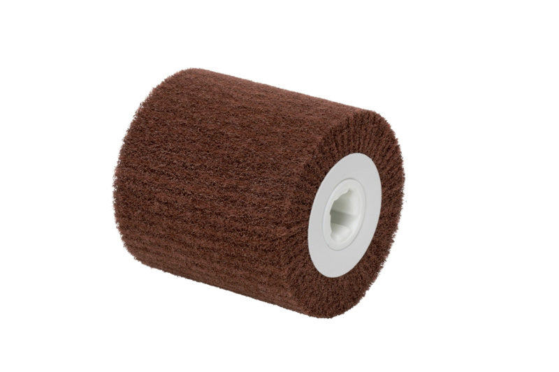 Schleifwalze aus flexiblem Schleifvlies für Oberflächenbearbeitung an Metall, Holz und Kunststoff.