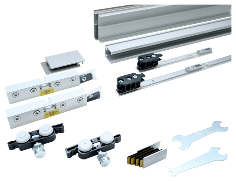 Schiebetürbeschlag für Zimmertüren mit geräuscharmer Mechanik und robustem Design in Silber.