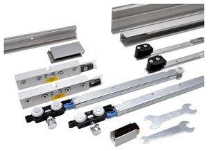 Schiebetürbeschlag in elegantem Design, geeignet für Zimmertüren bis 80 kg Tragfähigkeit.