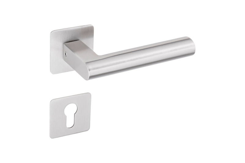 Edelstahl Türdrücker mit polierter Oberfläche, ergonomischem Griff und robustem Design.