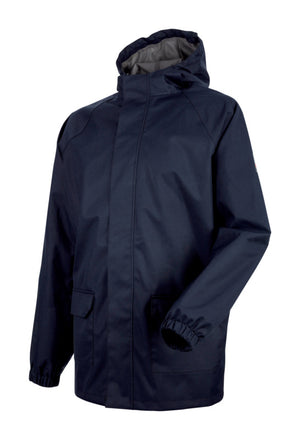 Blaue Wetterschutzjacke mit verstellbarer Kapuze und praktischen Taschen für Outdoor-Aktivitäten.