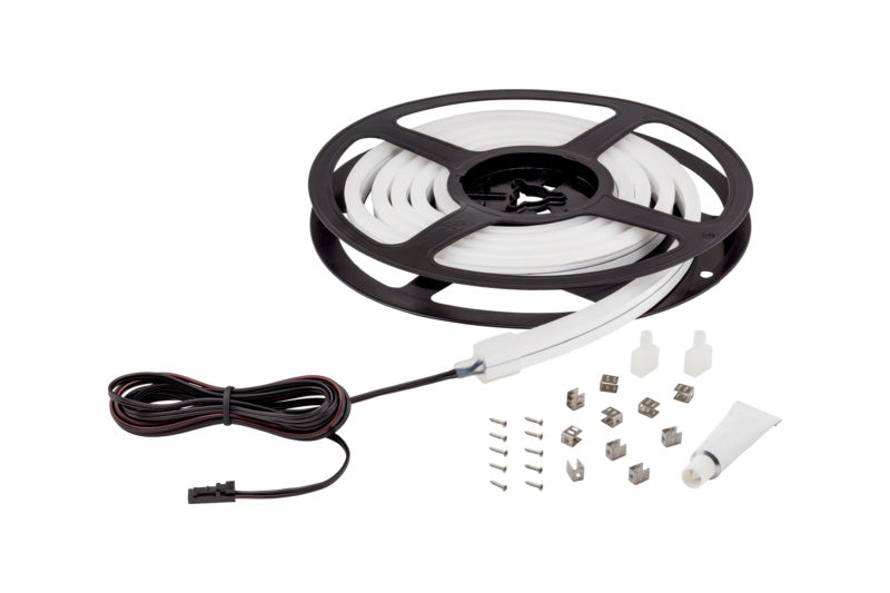 LED-Lichtleiste LICHTBA-LED-(FLB-12-12)-EW mit 1600 mm Länge und modernem Design.