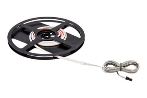 Lange LED-Leiste LICHTBA-LED FLB-12-14 mit warmweißem Licht und 5000 mm Länge