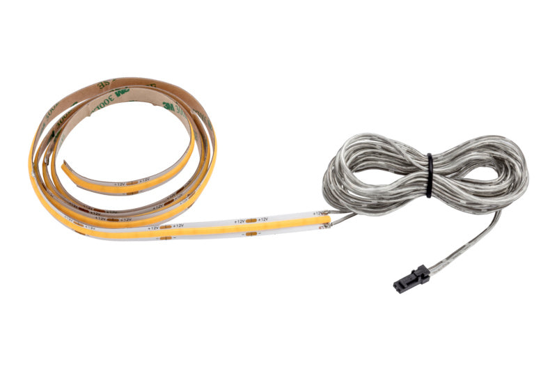 LED-Leuchtmittel LICHTBA-LED mit warmweißer Lichtfarbe, 5000 mm lang und energieeffizient.