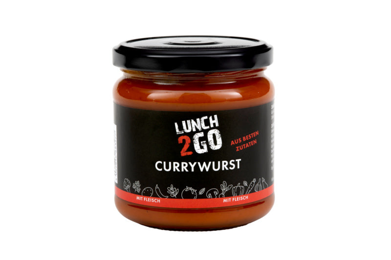 Ein Glas mit Currywurst, ideal für unterwegs, einfach zu erwärmen und wiederverwendbar.